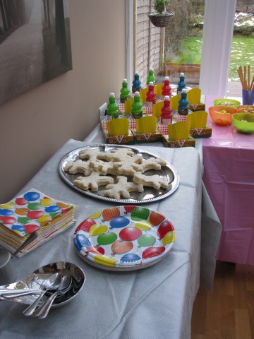 www.toddlebabes.co.uk, teddy bears picnic, birthday party